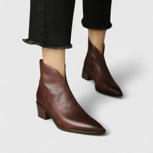 Alma | Botines Camperos de Piel Planos Mujer Punta Fina