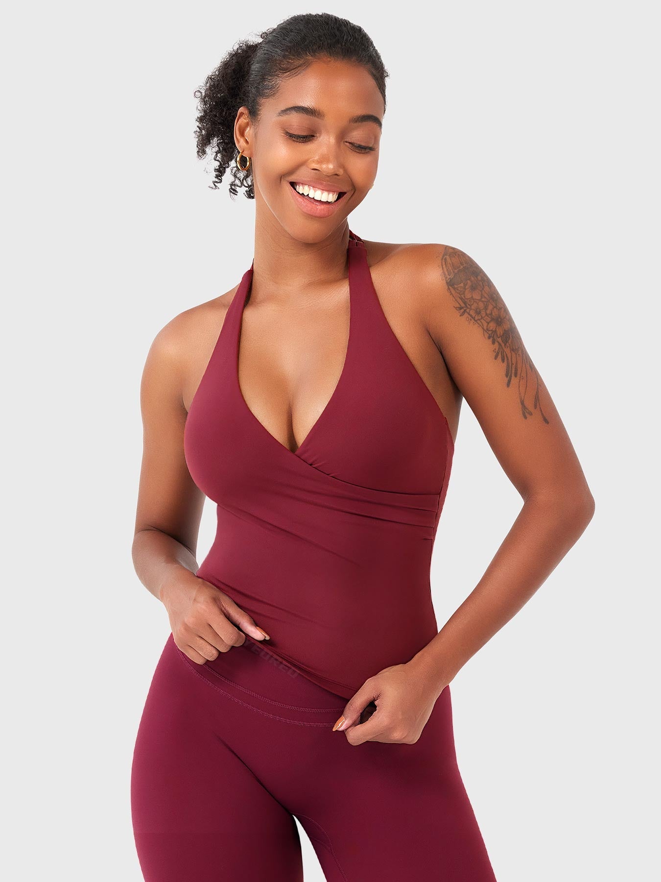 Top Deportivo Cruzado Halter Morado