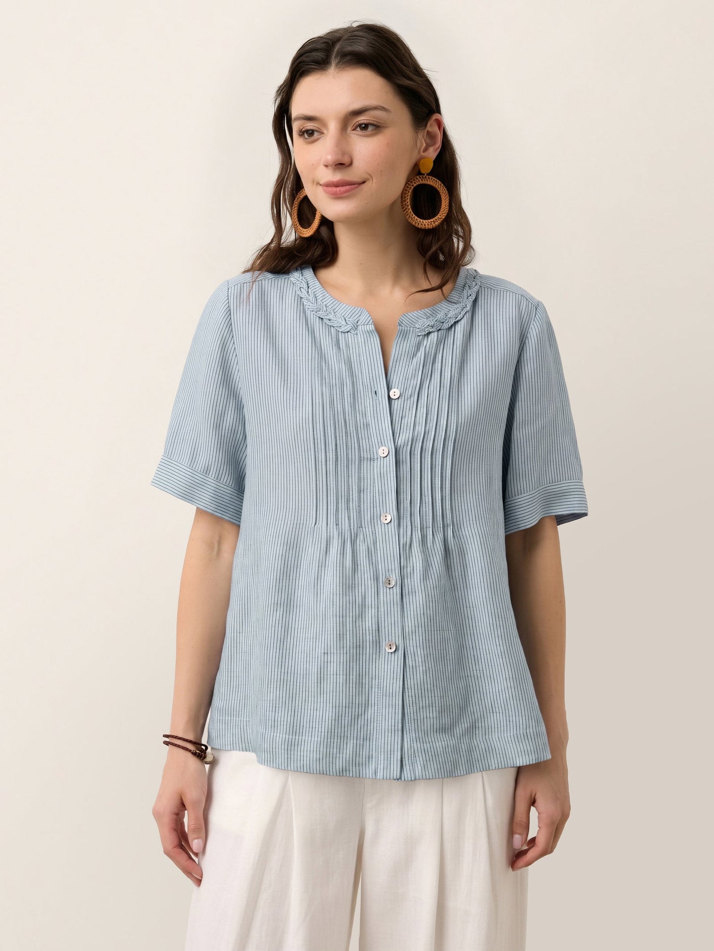 Blusa Verde con Cuello Bordado