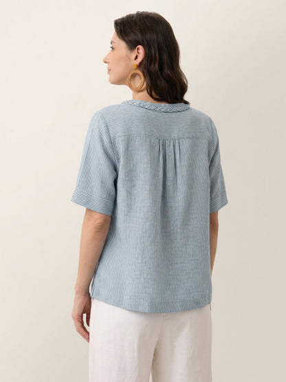 Blusa Verde con Cuello Bordado
