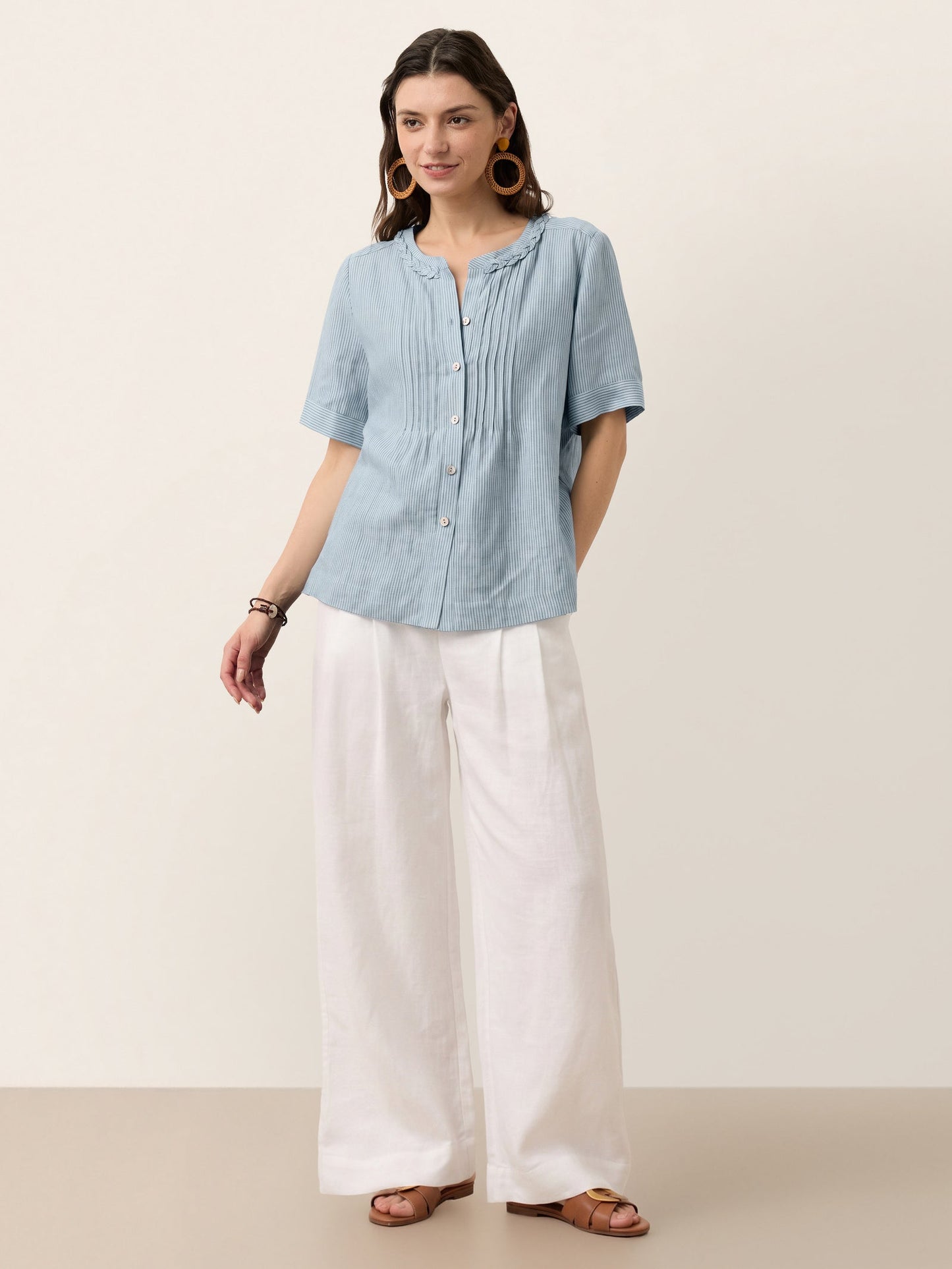 Blusa Verde con Cuello Bordado