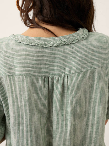 Blusa Verde con Cuello Bordado