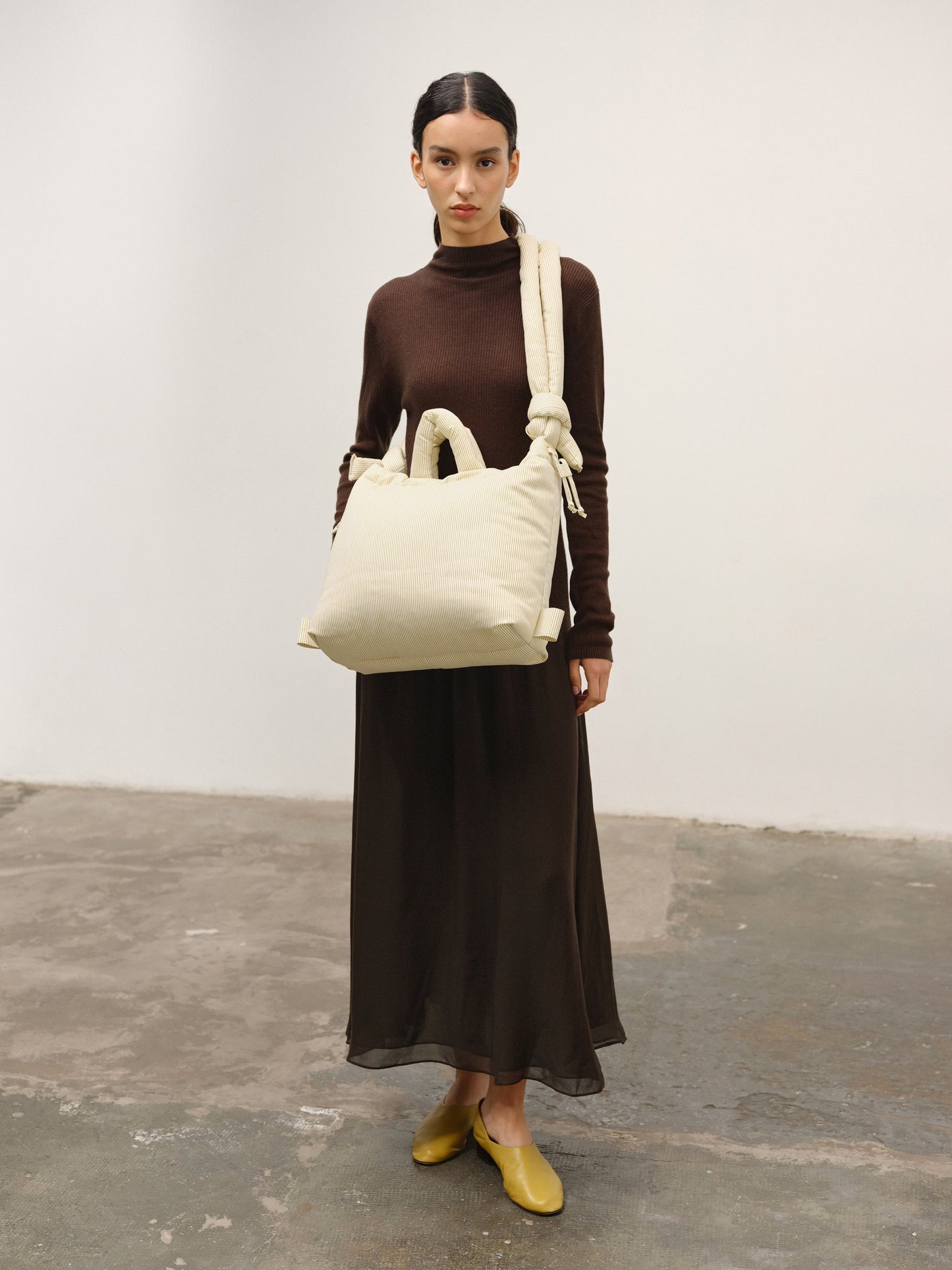 Bolso Nube Klein — Colección Alhaja