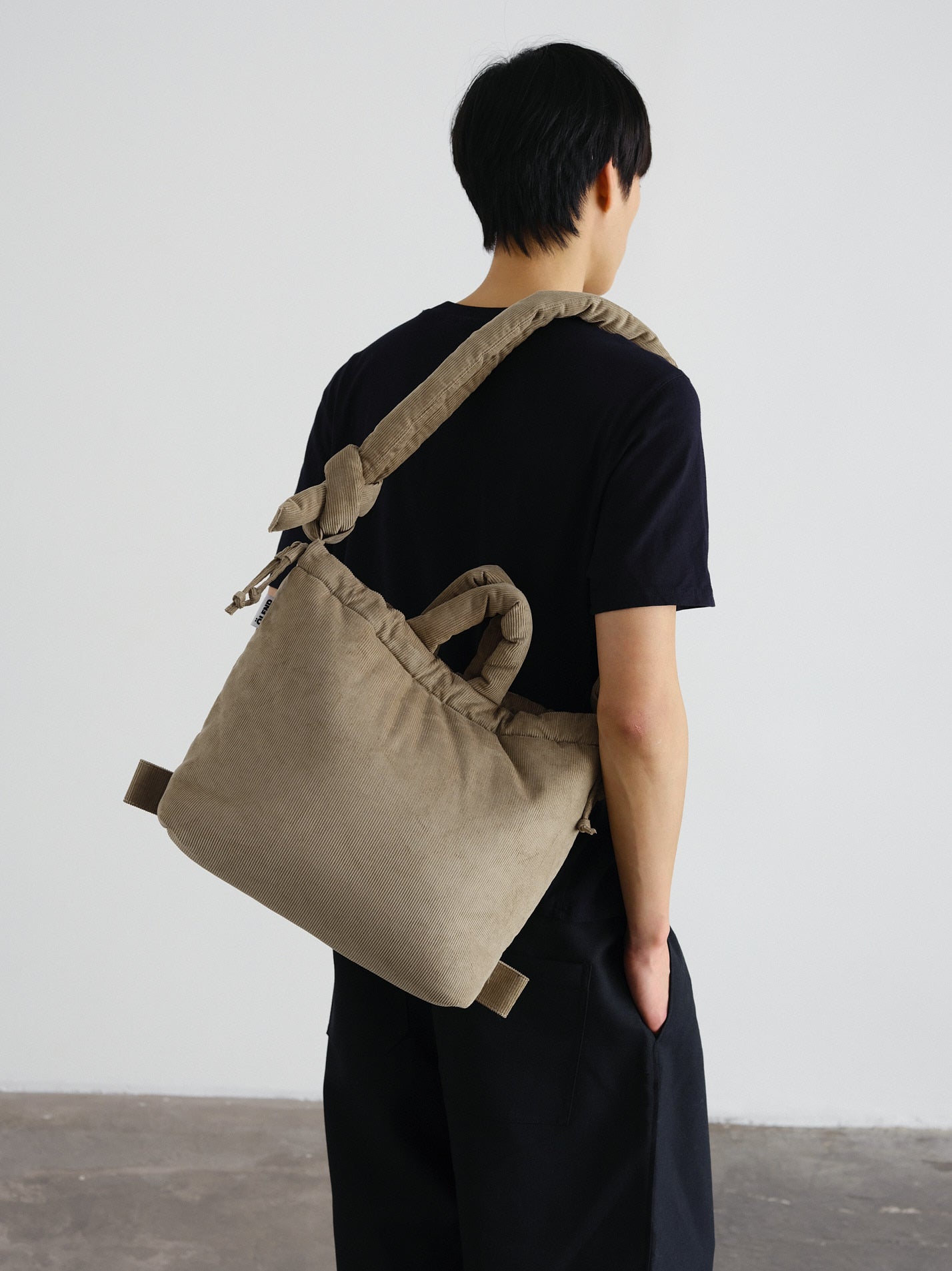 Bolso Nube Klein — Colección Alhaja