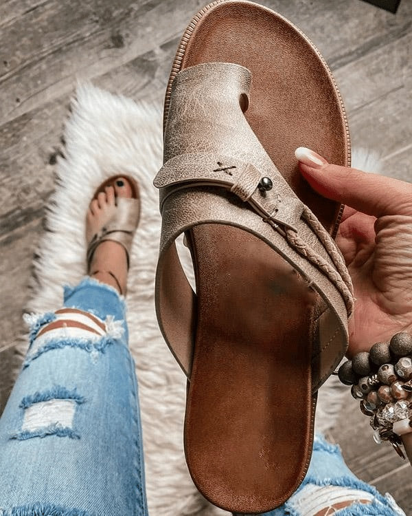 Ainhoa | Sandalias Planas con Hebilla Tipo Birkenstock Mujer