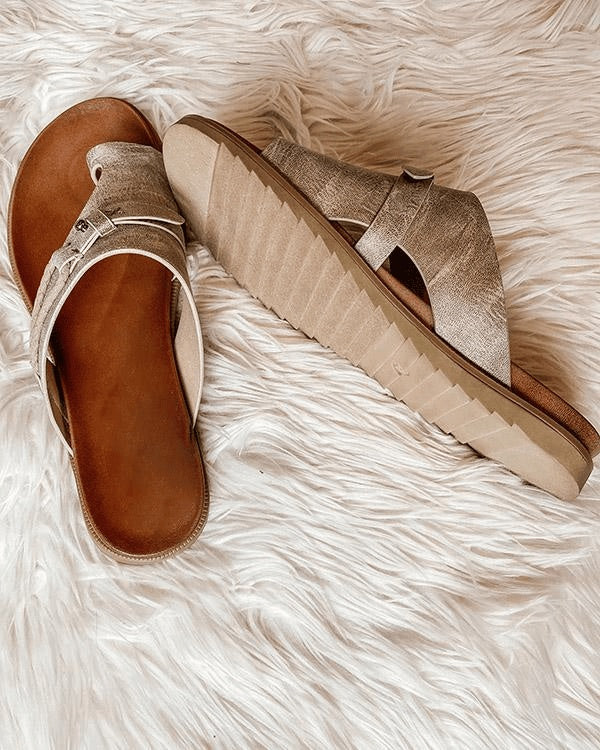 Ainhoa | Sandalias Planas con Hebilla Tipo Birkenstock Mujer