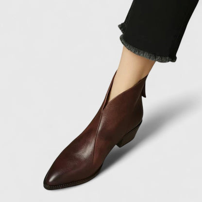 Alma | Botines Camperos de Piel Planos Mujer Punta Fina