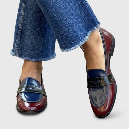 Beatriz | Mocasines Negros de Charol Mujer Bicolor