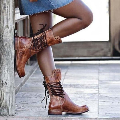 Berta | Botas Militares con Cordones Mujer Caña Media Tacón Bajo