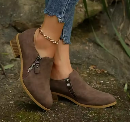 Covadonga | Botines de Ante con Cremallera Lateral Mujer Tacón Bajo