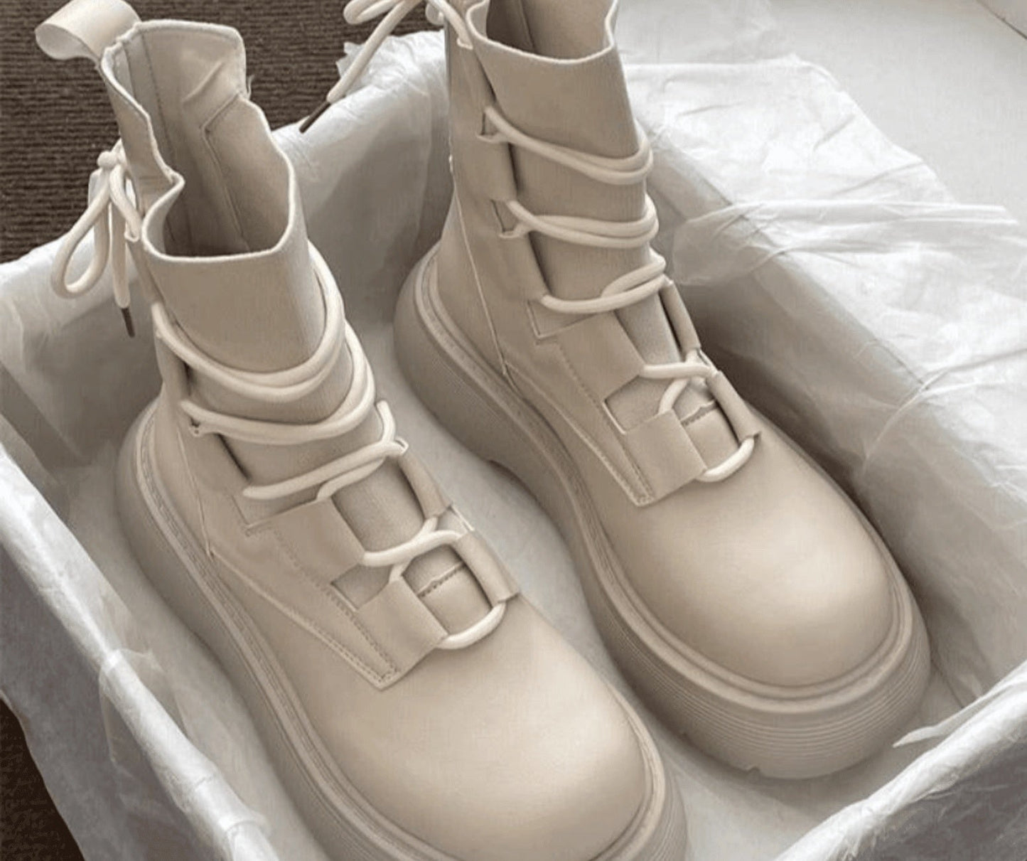 Esther | Botines con Cordones Plataforma Mujer Estilo Militar Hebillas