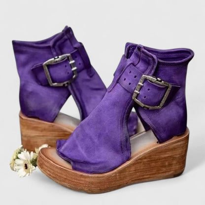 Naia | Botas Camperas Mujer Cuña Piel Hebilla