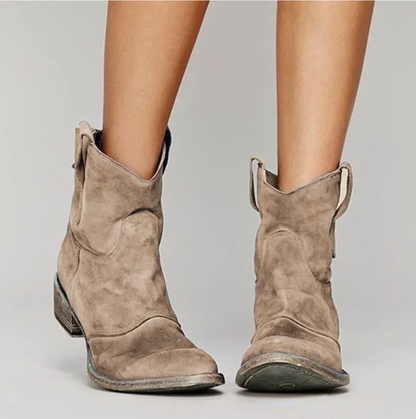 Nerea | Botas Camperas de Ante Mujer Caña Corta