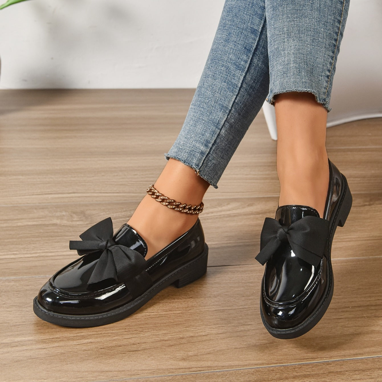 Raquel | Mocasín de Charol con Lazo Mujer Suela Plataforma