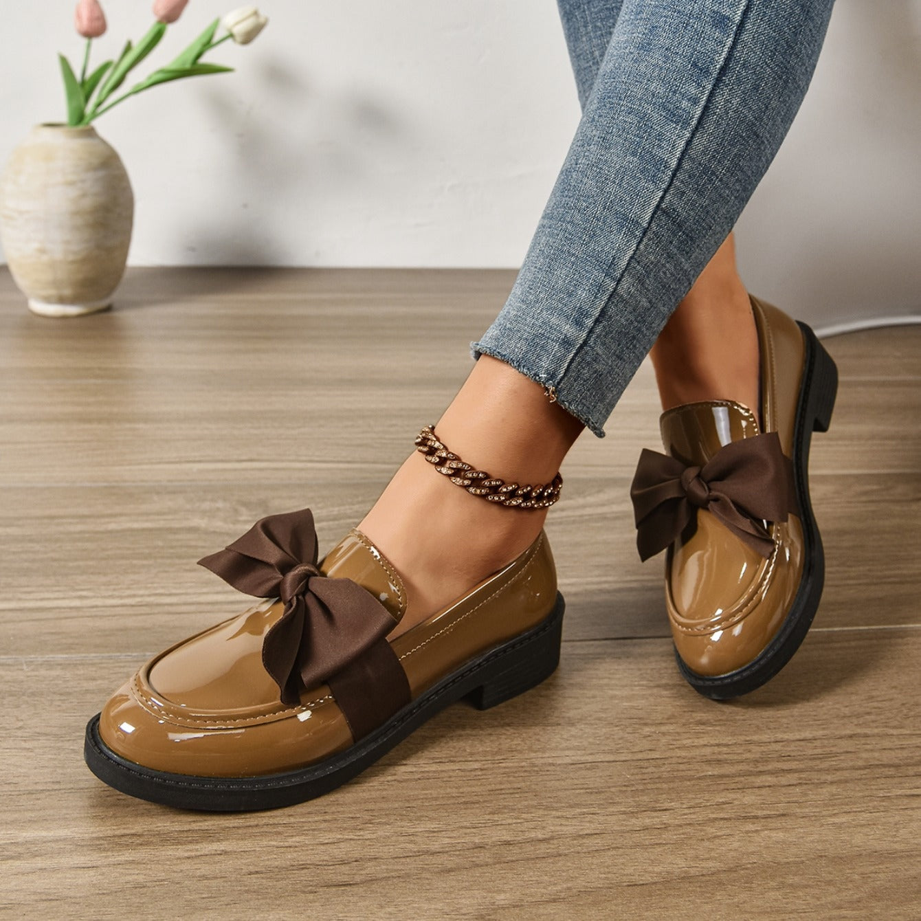 Raquel | Mocasín de Charol con Lazo Mujer Suela Plataforma