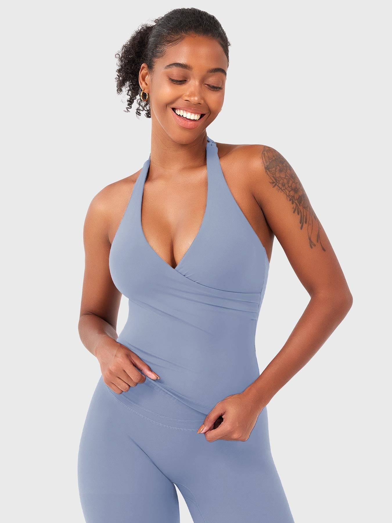 Top Deportivo Cruzado Halter Morado
